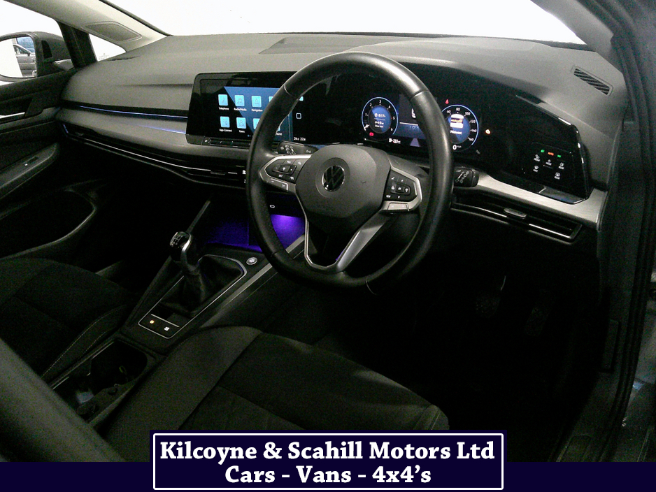 2022 Volkswagen Golf STYLE TDI €27,950