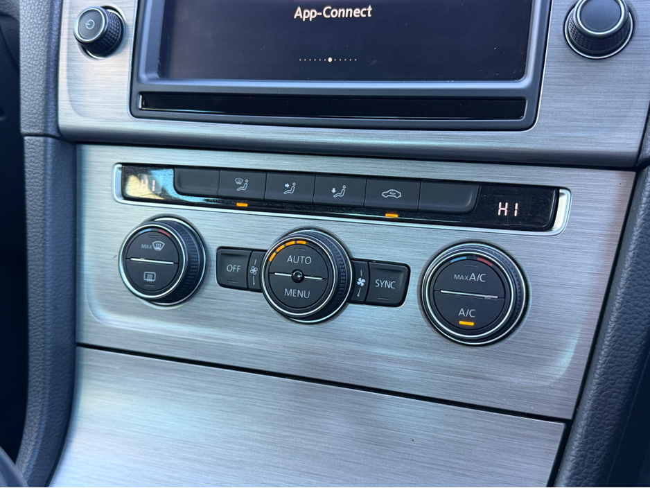 2017 Volkswagen Golf 1.2 TSI COMFORTLINE AUTO €17,450