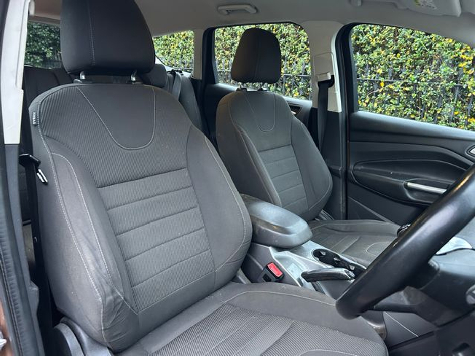 2015 Ford Kuga 2.0 TDCI Zetec 2WD *SALE AGREED* €6,950