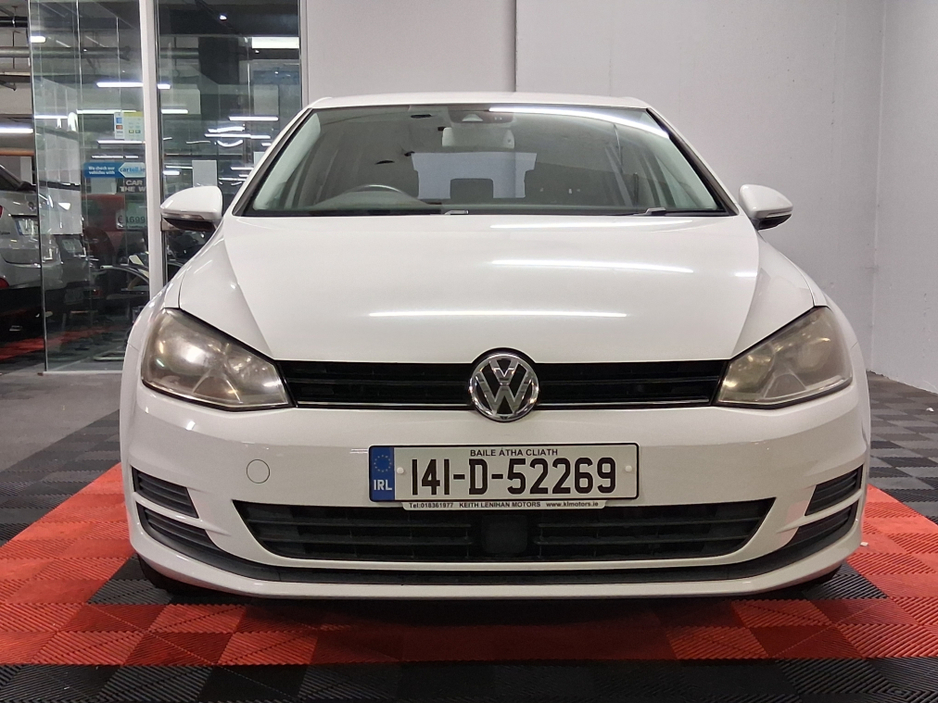 2014 Volkswagen Golf **AUTO - LOW KLMS** €11,888