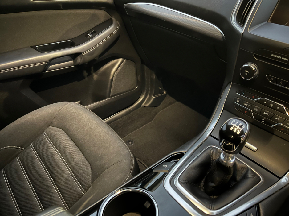 2017 Ford Galaxy TITANIUM 2.0 TD 150PS 6SPEED FWD €19,950