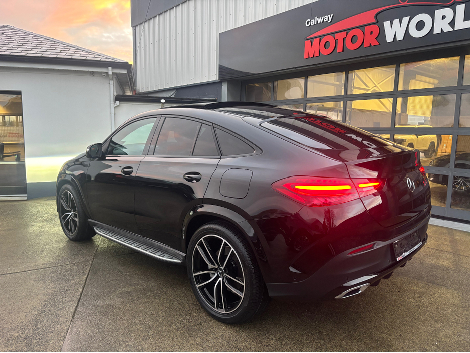 2024 Mercedes-Benz GLE Class GLE 350 DE 4MATIC AMG LINE PREMIUM PLUS €99,900