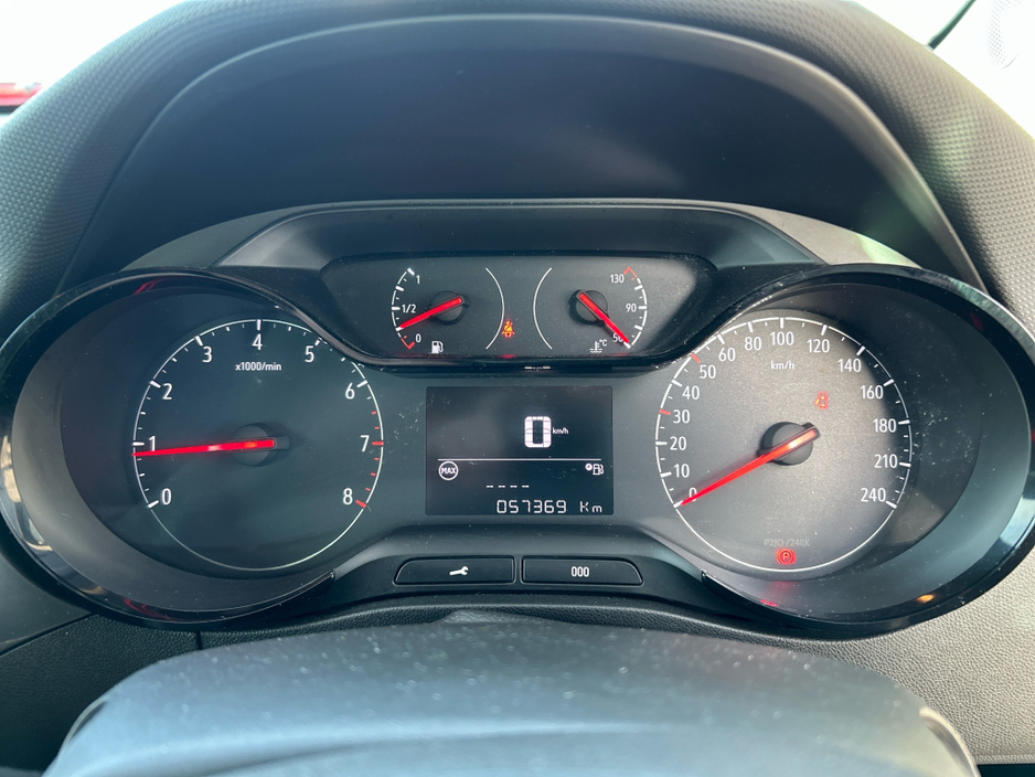 2022 Opel Crossland X SRI 1.5 110PS-DIE-6S 110PS-DIE-6SP 5DR