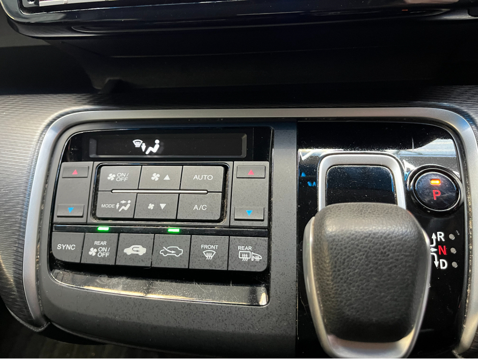 2019 Honda Stepwagon €25950! 2019 HONDA STEPWAGON 7 SEATER AUTOMATIC HYBRID SENSING 2.0 / REVERSE CAMERA / CRUISE CONTROL / AUTOMATIC DOORS €25,950