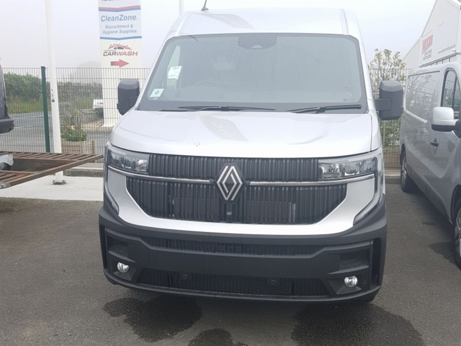 2026 Renault Master 170 LWB EX VAT PRICE DISPLAYED €39,740