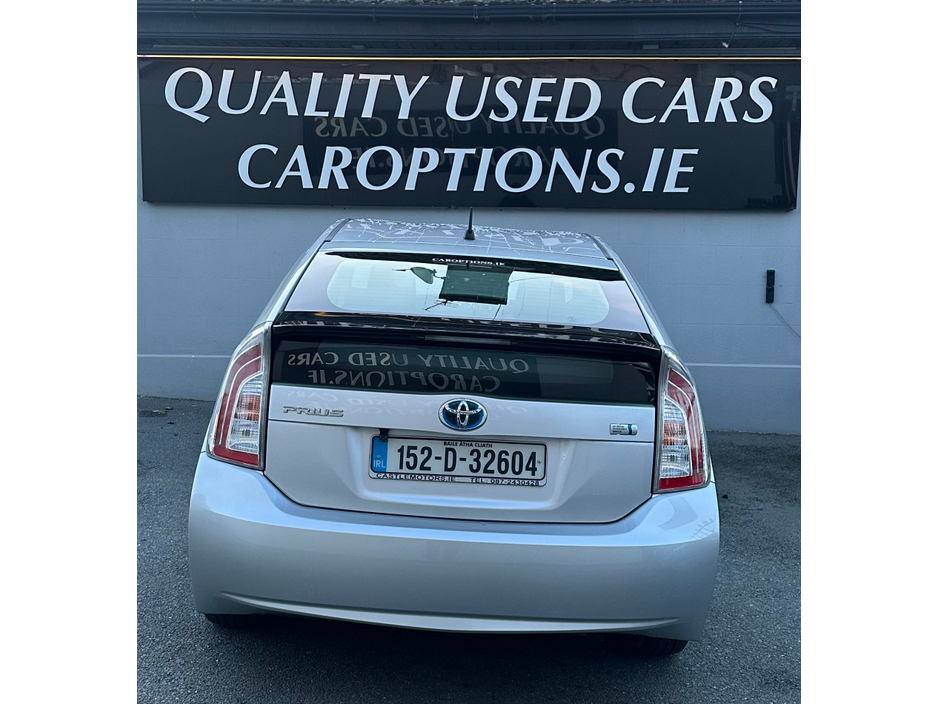 2015 Toyota Prius DAA-ZVW30 AUTO//COMES WITH 1 YEARS TAX// €9,950