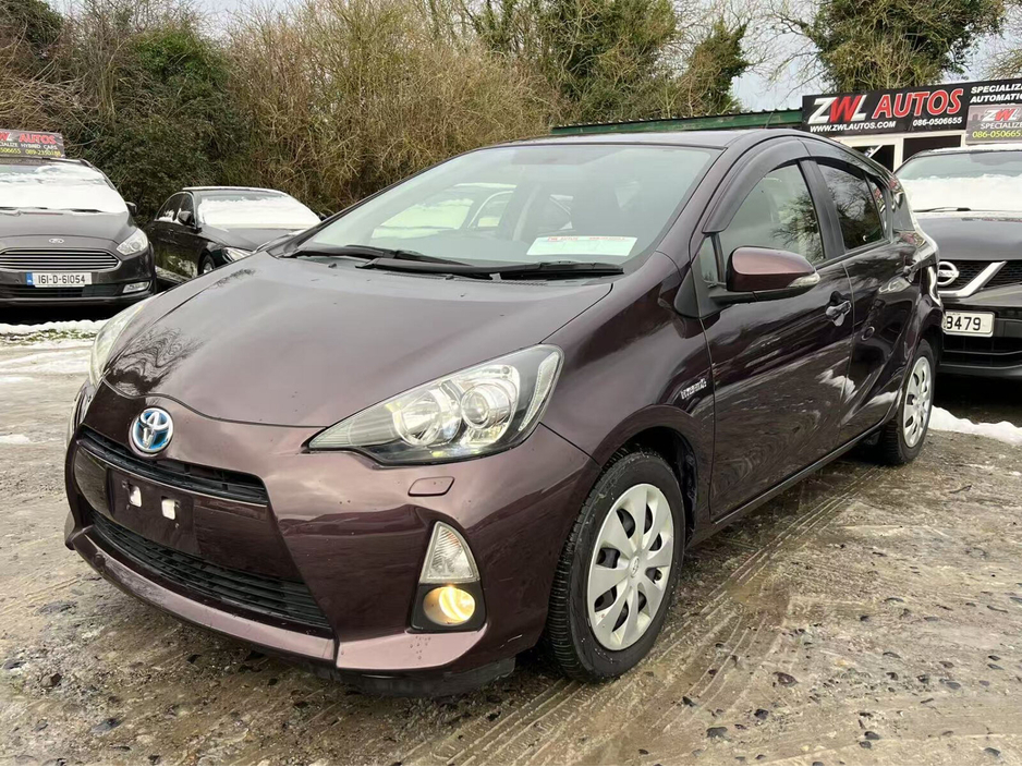 2014 Toyota Aqua Hybrid €8,795