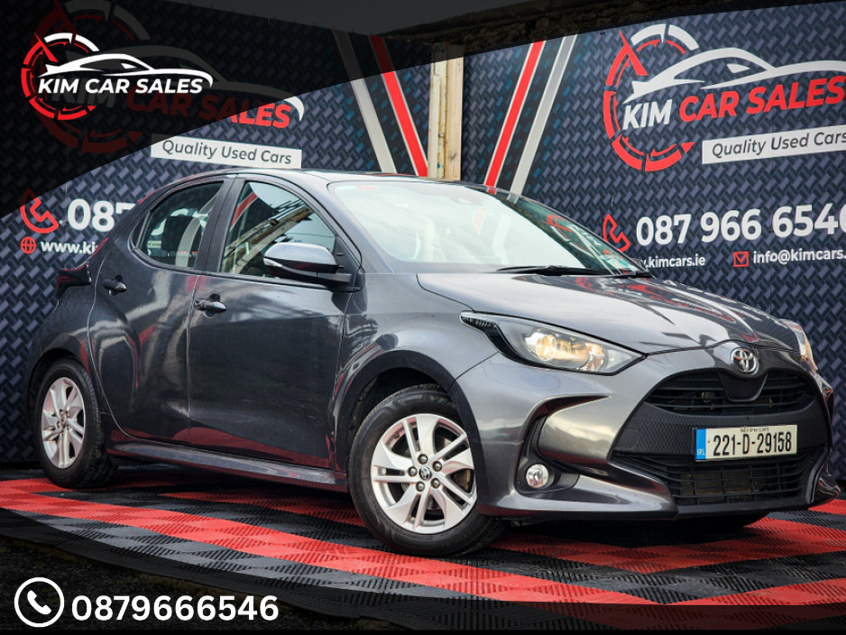 2022 Toyota Yaris 1.0 LUNA 4DR 1 Year Warranty €14,250