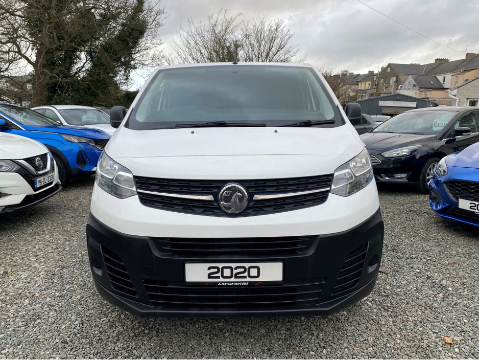 2020 Opel Vivaro 2700 Edition  L1H1 120 €11,495
