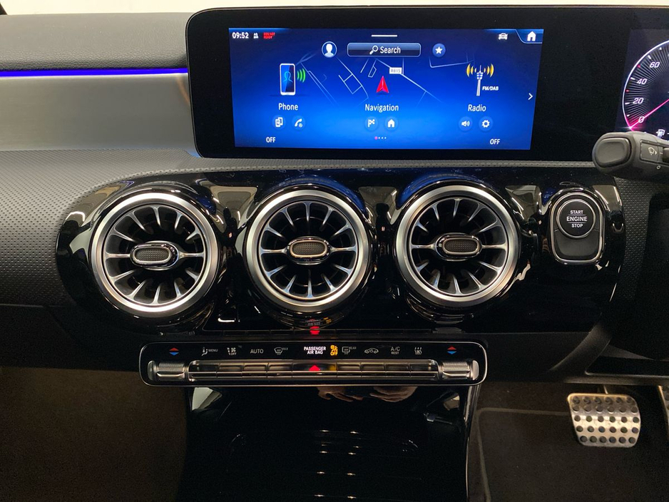 2024 Mercedes-Benz A Class A 250 e AMG LINE PREMIUM AUTO | Reversing Camera, Sports seats €43,950