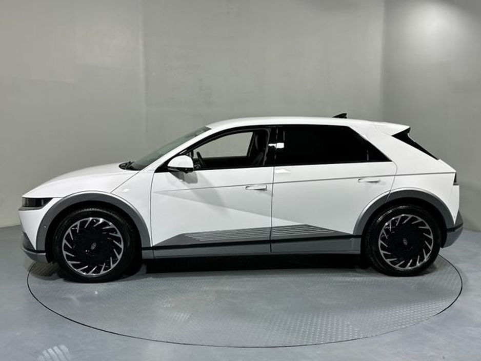 2024 Hyundai Ioniq 5 510 Km's Range 77KWH 241 €36,800