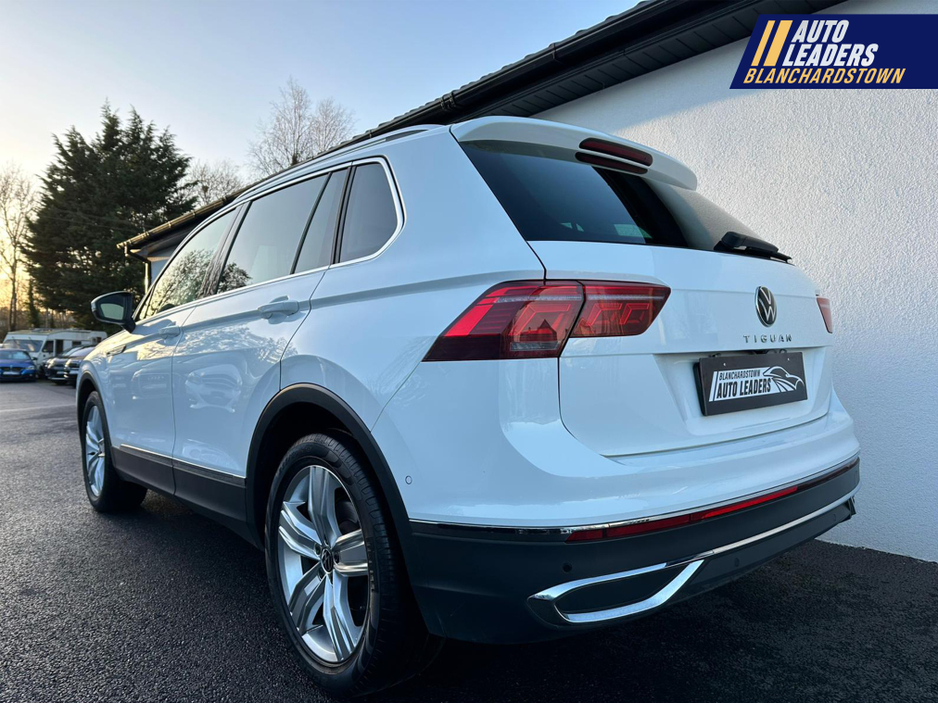 2023 Volkswagen Tiguan ELEGANCE 2.0 TDI 150HP NAV SKY VIEW €37,950