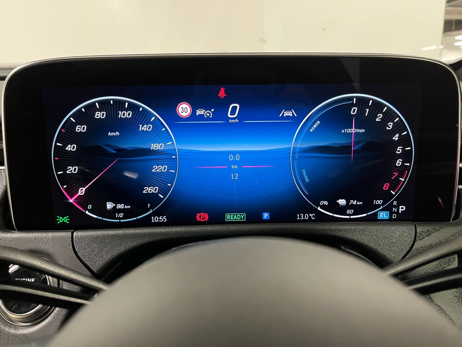 2026 Mercedes-Benz E Class 300e AMG - 19 Inch Alloys - Panoramic Sunroof - Reversing Camera - Ambient Lighting - Sat Nav - Climate Control - Electric Heated Memory Seats - Keyless Start - Apple CarPlay/Android Auto €90,654