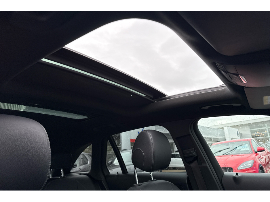 2017 Mercedes-Benz GLC Class D 4M AMG LINE PRE 4MATIC PREMIUM €34,900