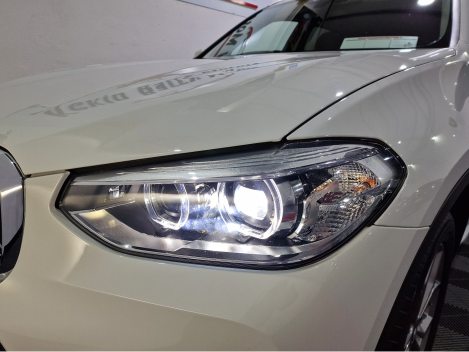 2021 BMW X3 30E X-DRIVE X-LINE AUTOMATIC **ONE OWNER / ACTIVE CRUISE CONTROL / APPLE CARPLAY / ELECTRIC TOWBAR / FULL MOCHA LEATHER / HEATED STEERING WHEEL / SAT NAV / REVERSE CAMERA / REAR TINTED GLASS** €38,450