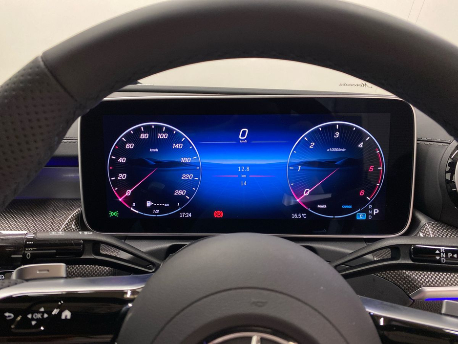 2026 Mercedes-Benz CLE CLE 220 d Cabriolet AMG Line Premium | Heated Seats, 360-degree Reversing Camera €95,432