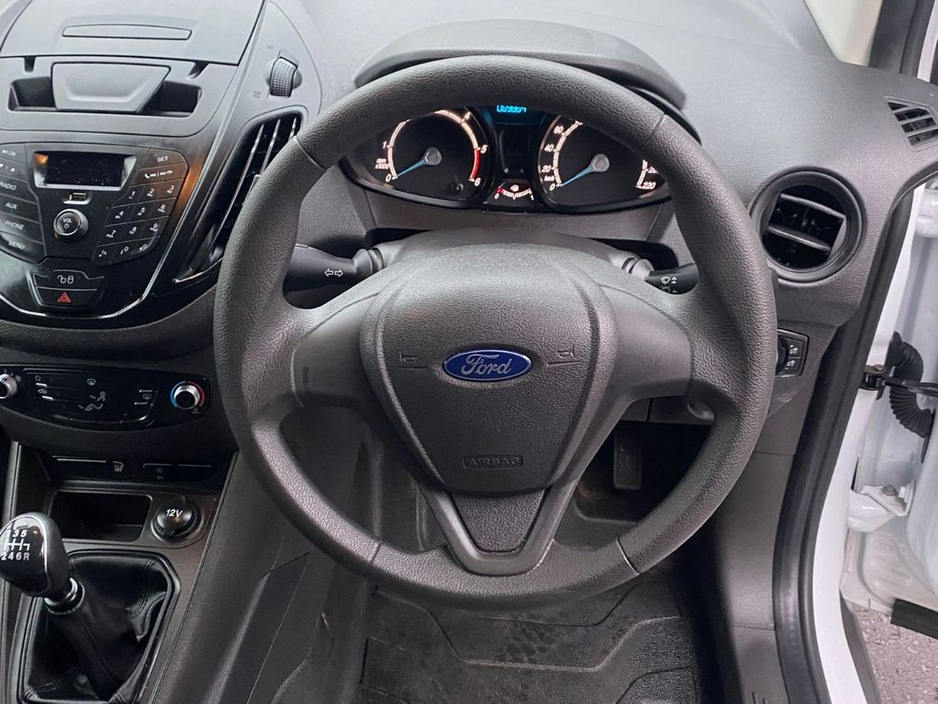 2022 Ford Transit Courier Base 1.5TD 75PS M6 2DR €11,000