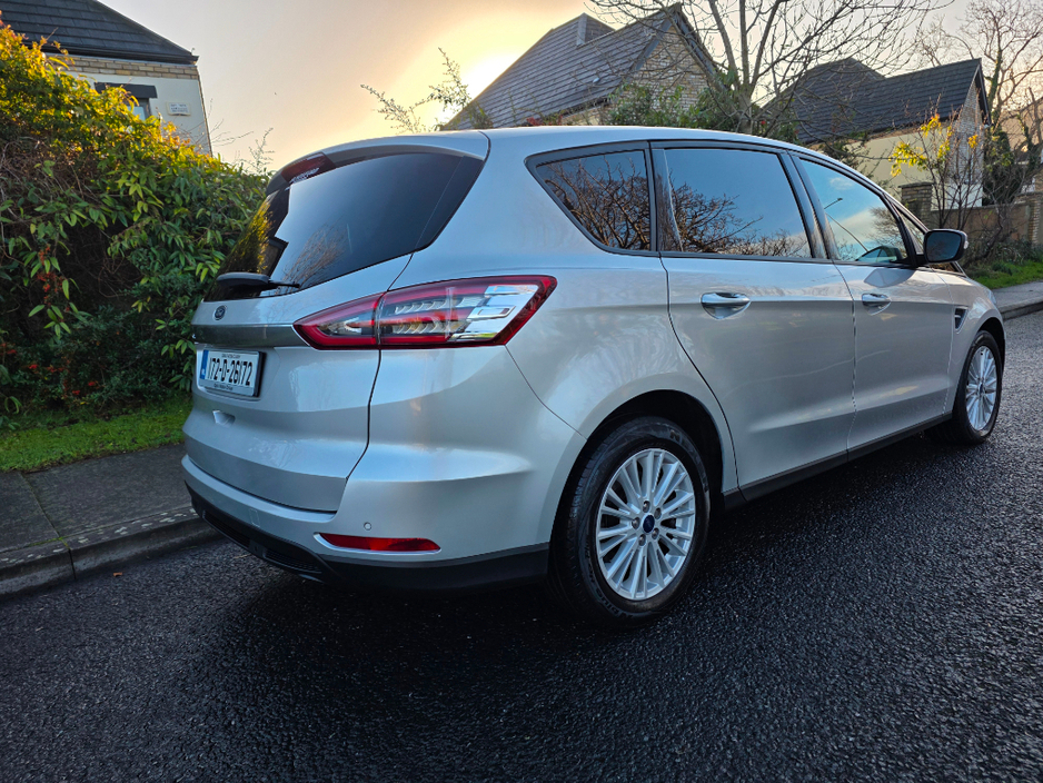 2017 Ford S-Max 2.0 TDCI Zetec 150PS 5DR Auto €14,950