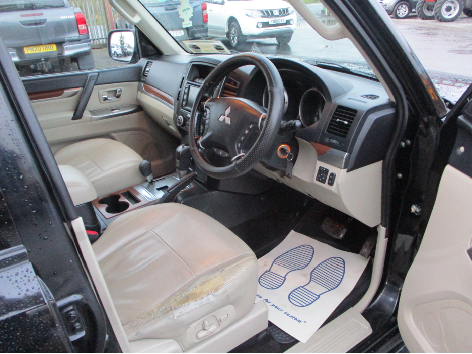 2012 Mitsubishi Pajero 3.2 DID UTILITY AUTO €17,995
