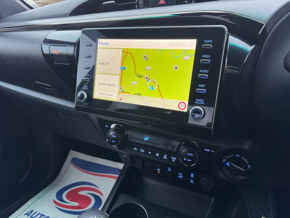 2024 Toyota Hilux *NO VAT* 2.8 INVINCIBLE AUTO #319 €51,999