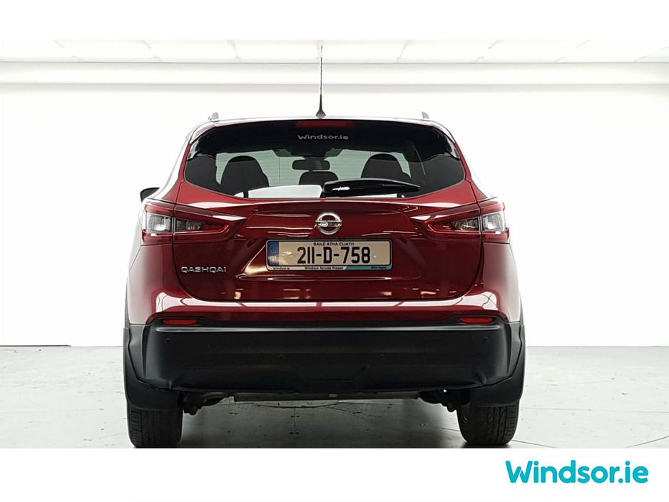 2021 Nissan Qashqai 1.3 PET SE €21,495