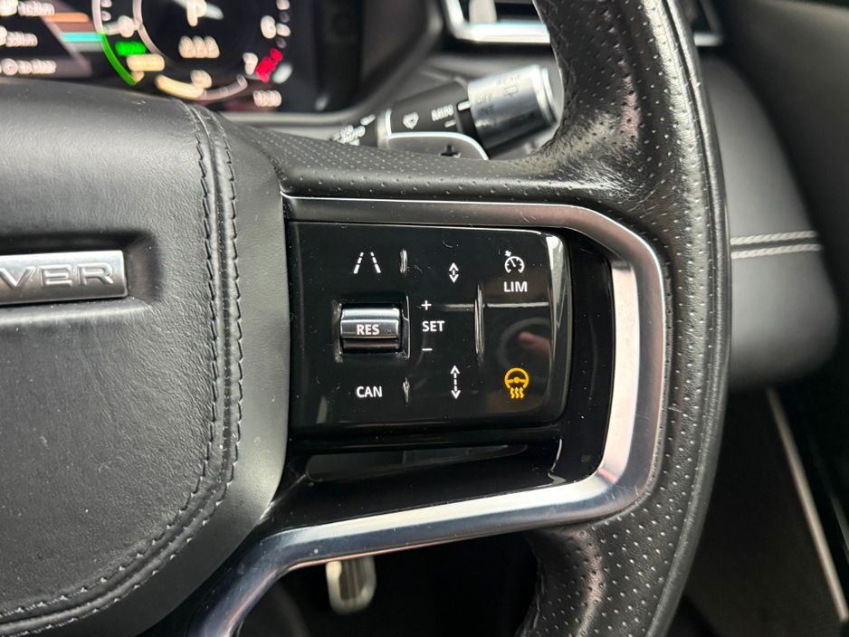 2021 Land Rover Range Rover Velar HSE R-dynamic P400E €47,990