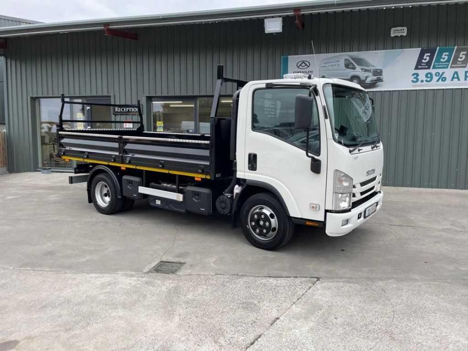 2026 Isuzu N-Series 3.0       7.5t TIPPER TRUCK