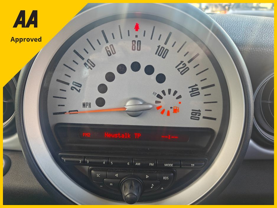 2013 MINI Hatch 2013 1.6  Petrol FIRST €7,950