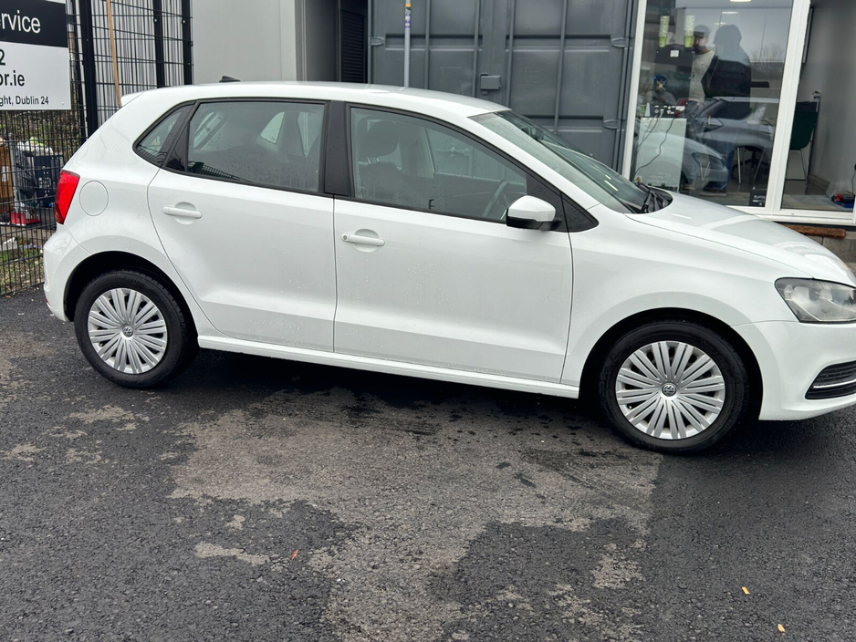 2015 Volkswagen Polo 1.2 TSI 5DR 90HP Comfortline + €10,999