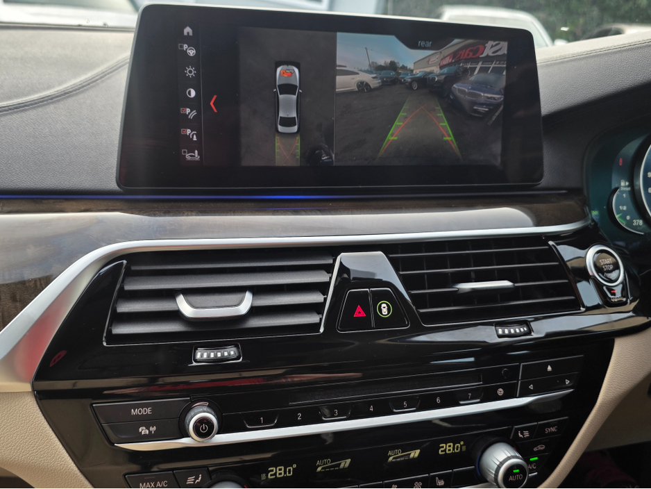 2017 BMW 5 Series ( 172 REG ) 523D LUXURY - CARPLAY NAVIGATION EDITION FULL LEATHER ELECTRIC HEATED SEATS - 360 REVERCE CAMERA - PRIVACY GLASS €24,950