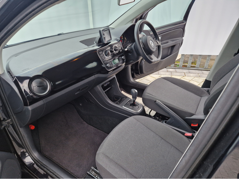 2014 Volkswagen up! 1.0 PETROL AUTO €7,995