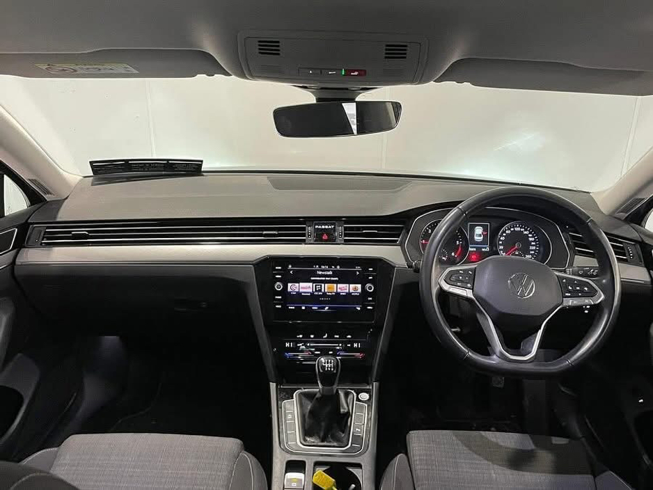 2022 Volkswagen Passat BUSINESS 2.0 TDI MANUAL 6SPEED FWD 150 4DR €27,900