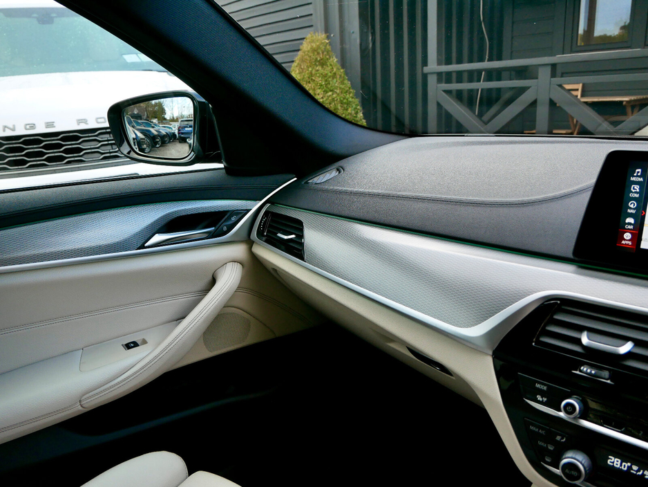 2020 BMW 5 Series 530e M Sport Auto €34,950