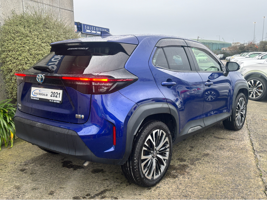 2021 Toyota Yaris Cross Z HYBRID AUTOMATIC 1.5 PETROL //MASSIVE SPEC//HALF LEATHER HEATED SEATS//KEYLESS ENTRY//360 PARKING CAMERAS// €23,950