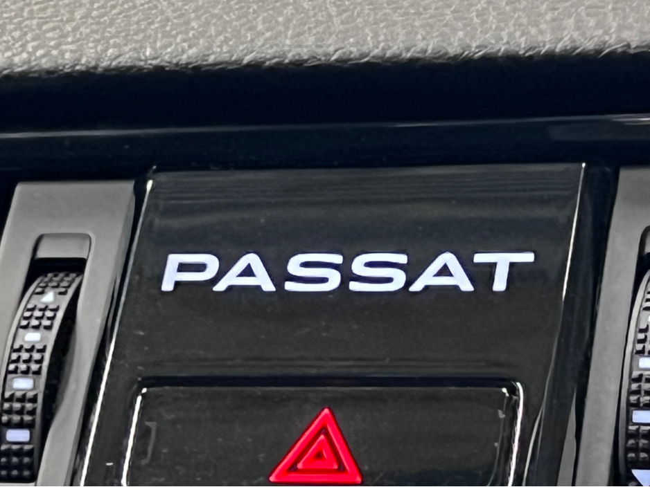 2020 Volkswagen Passat TDI SEL S-A 4DR AUTO €19,700