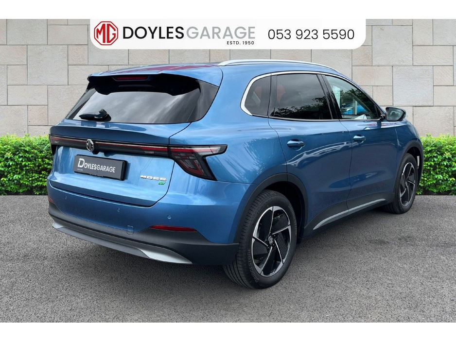 2025 MG MGS5 MGS5 EV LR - EXCLUSIVE 5DR AUT €31,945