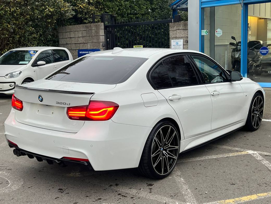 2018 BMW 3 Series 320d M-SPORT COMPETITION // FACTORY SHADOW EDITION // NEW M3 20" ALLOYS // BMW SERVICE HISTORY €25,950