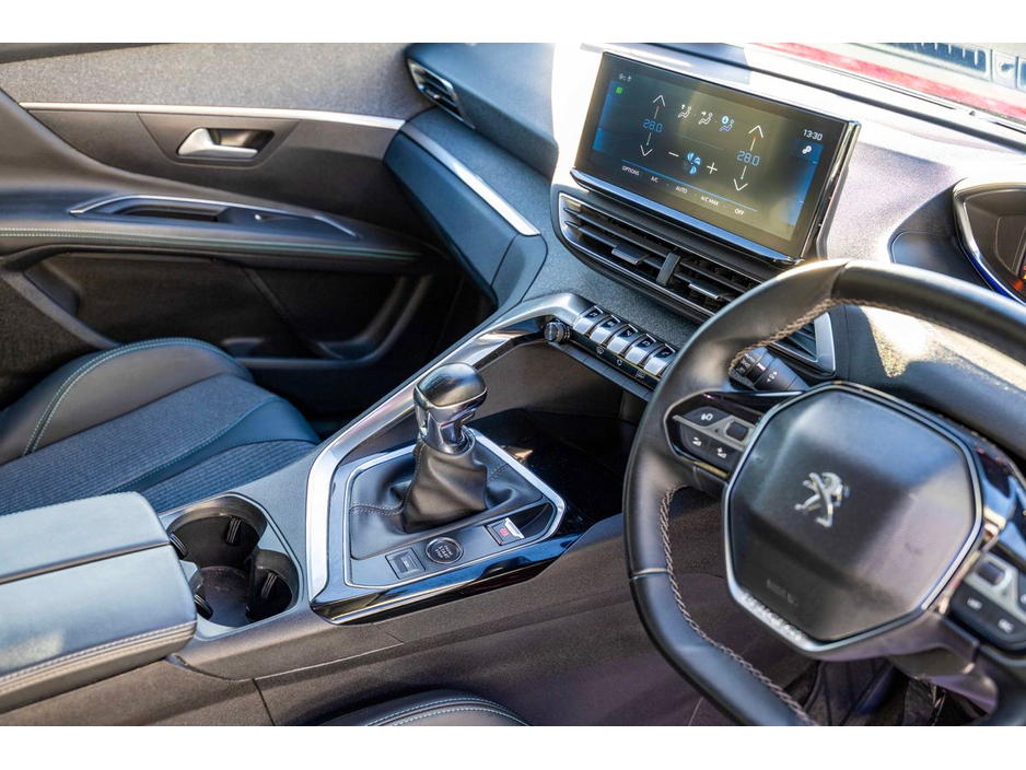 2021 Peugeot 3008 2021 Peugeot Red 1.2 PureTech 130bhp Allure €23,950