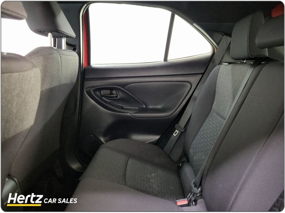 2023 Toyota Yaris Cross DESIGN HEV 1.5 Petrol Automatic €25,895