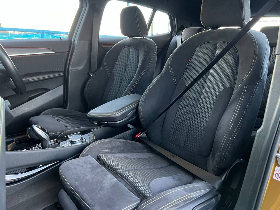 2019 BMW X2 XDRIVE18d 2.0 // 19" M-SPORT ALLOYS // HEATED SUEDE SEATS // ADAPTIVE CRUISE CONTROL €26,900