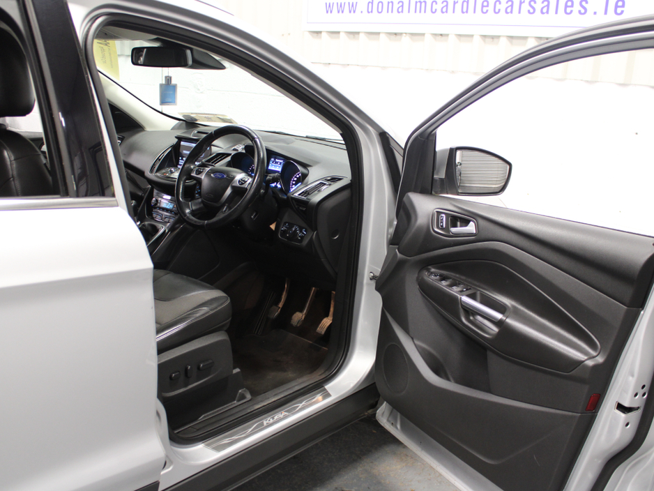 2017 Ford Kuga TITANIUM 2.0 TD 120 S6 M6 F 5DR FWD €14,950