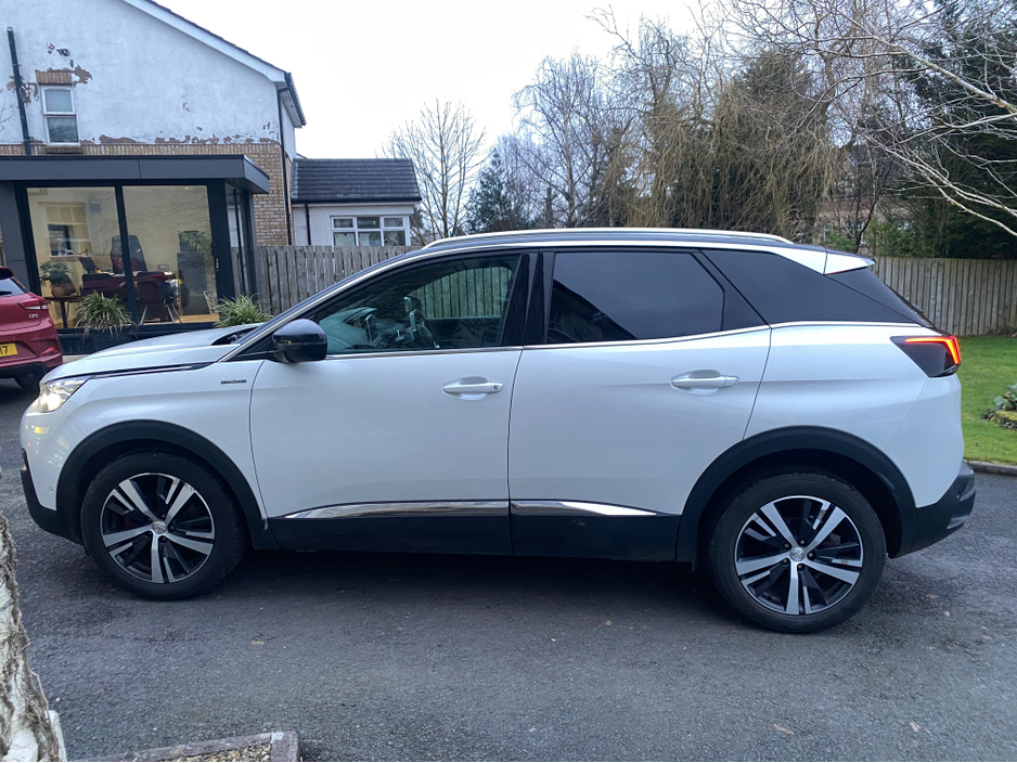 2017 Peugeot 3008 GT LINE BLUEHDI S/S €16,900