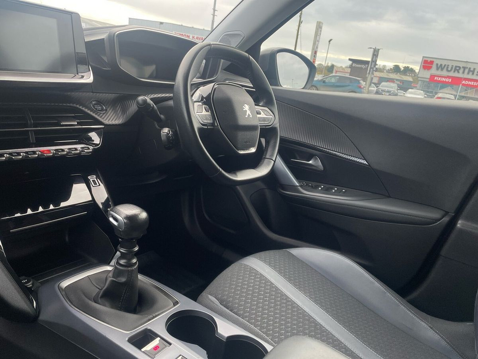 2020 Peugeot 2008 1.5 BlueHDI 100bhp Allure €18,975