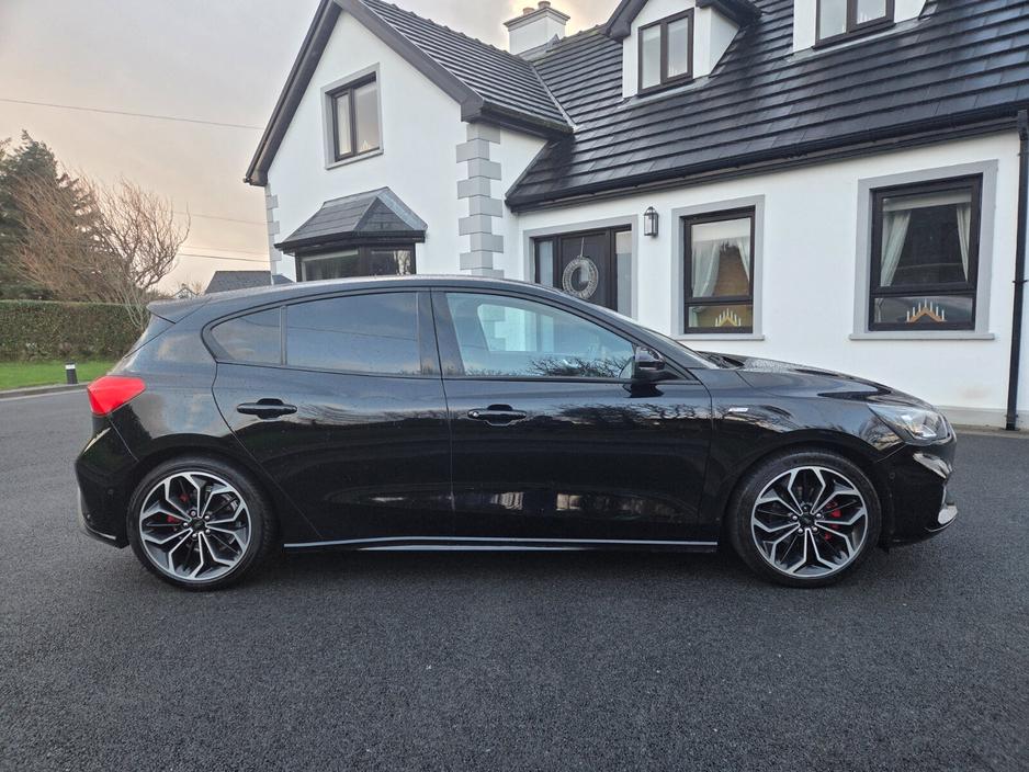 2019 Ford Focus 1.5 TDCi 120PS ST-Line Powershift €18,950