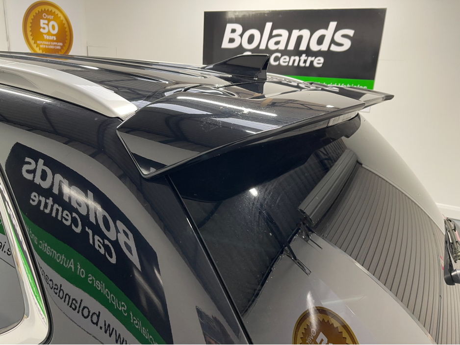 2018 Mitsubishi Outlander HYBRID 2.4 PHEV 4H AUTOMATIC 5DR MODEL  www.bolandscarcentre.ie €19,900