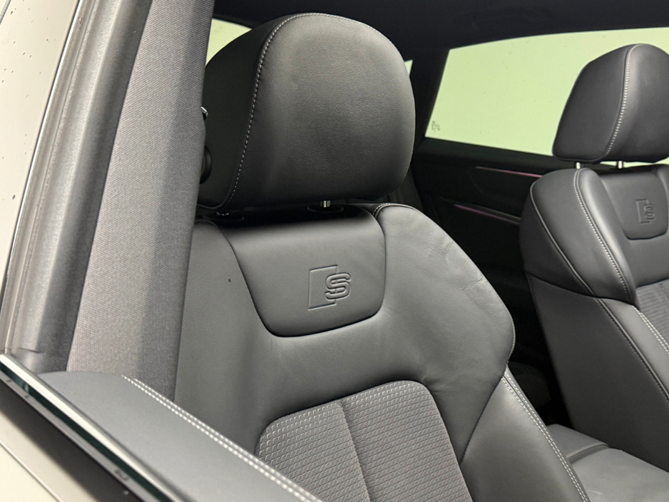 2025 Audi A7 50 TFSI E S LINE BLK ED QUATTRO *PAN ROOF* €79,990