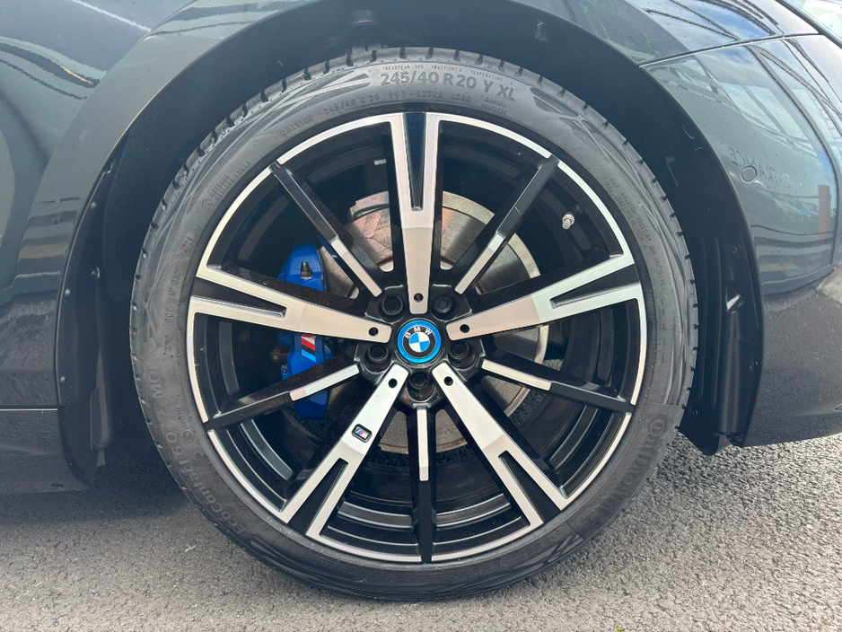 2025 BMW 5 Series 530e M Sport Auto €67,990