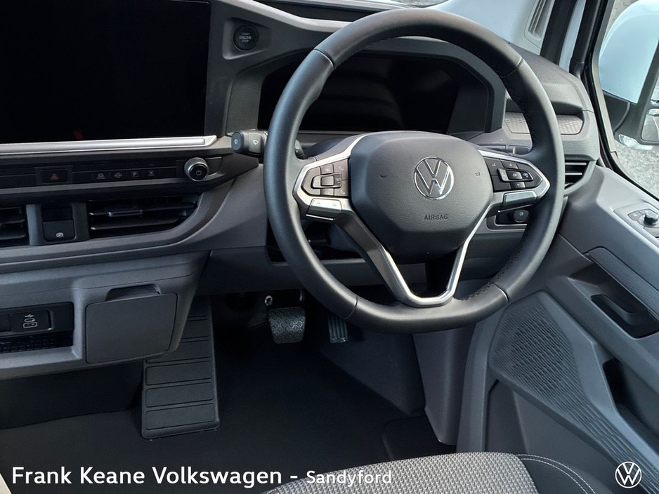 2026 Volkswagen Transporter HIGHLINE AUTO 30 LWB 150BHP *5 YEAR WARRANTY* *0% FINANCE AVAILABLE* *17" MONTE CARLO ALLOYS* *BODY COLOUR CODED BUMPERS* *APPLE CARPLAY/ANDROID AUTO* *REAR VIEW CAMERA* *FRONT AND REAR PARKING SENSOR €38,952