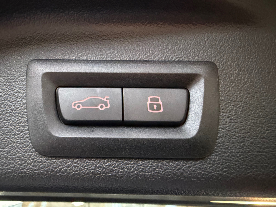 2024 BMW X5 ***SOLD***50E M SPORT//INCREDIBLE SPECIFICATION// VERY LOW MILEAGE//IMMACULATE THROUGHOUT//SIMI AND AA DEALER