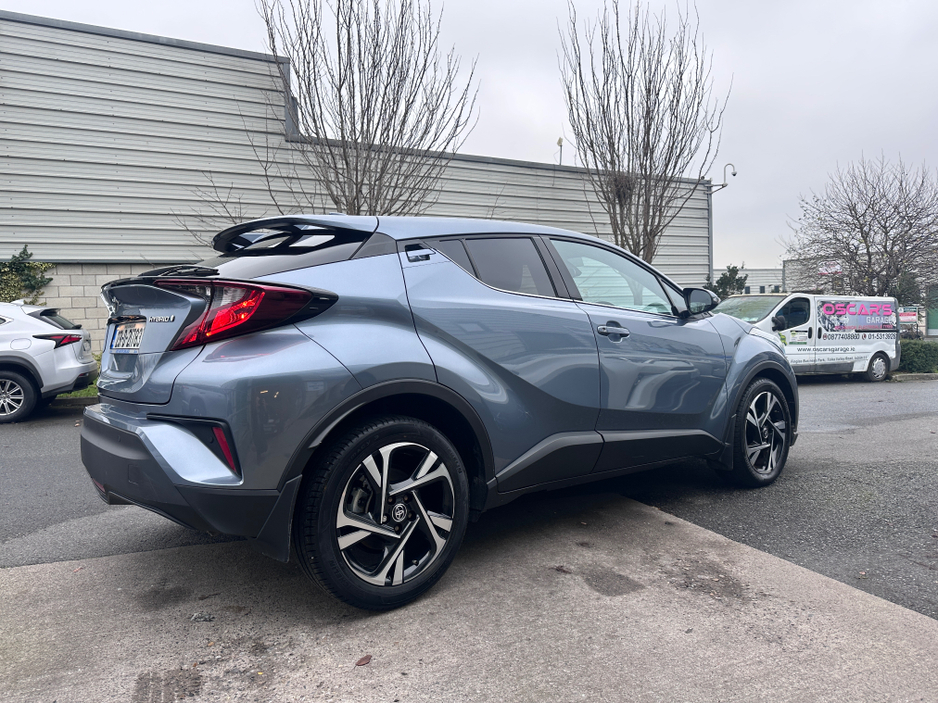 2023 Toyota C-HR HYBRID SPORT 4DR AUTO €28,500